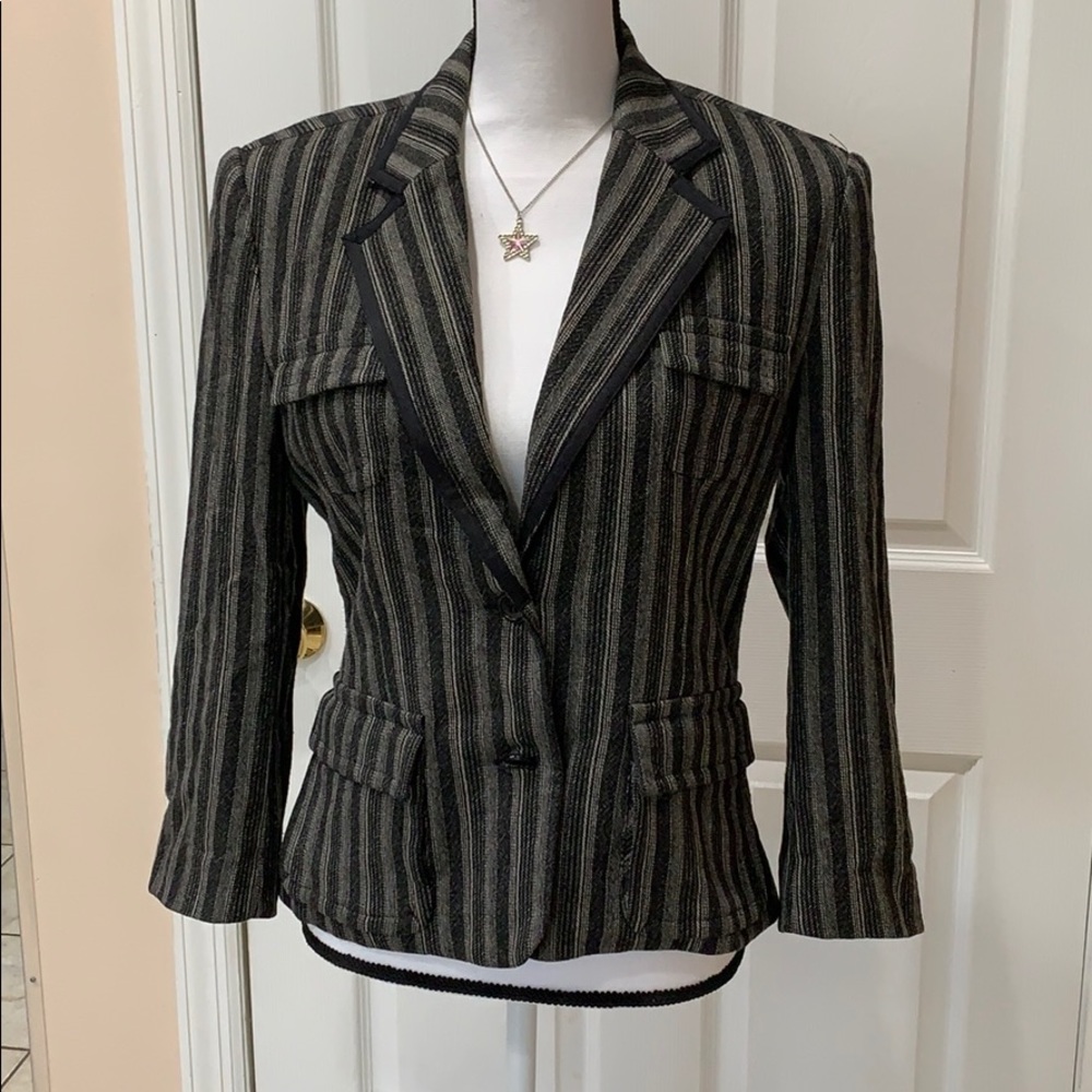 Club Monaco Heidi striped Blazer sz 8